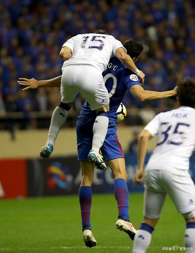 费耶诺德训练开放日；集结日强势反弹引欢呼；德国杯在即；身体对抗强度拉满 